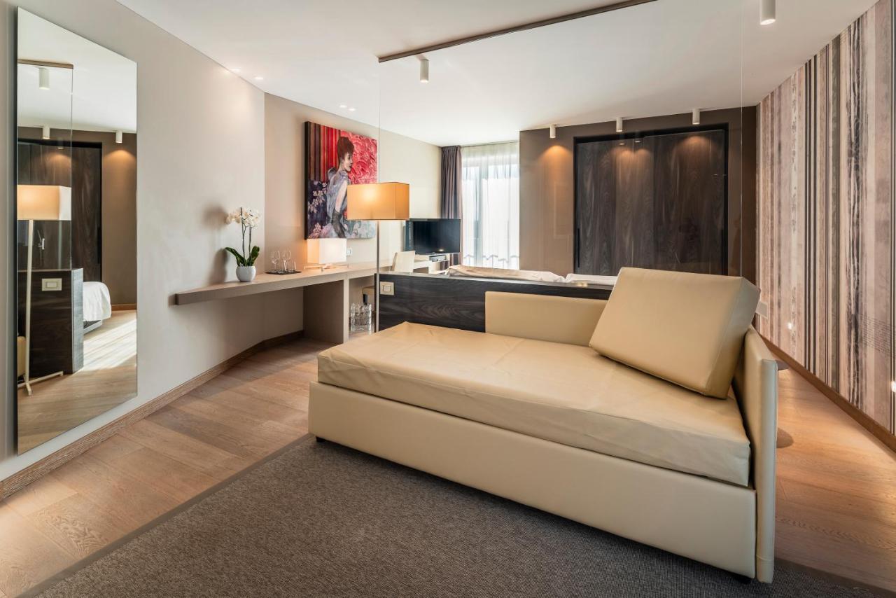 Suites Hotel Astor Belluno Kültér fotó