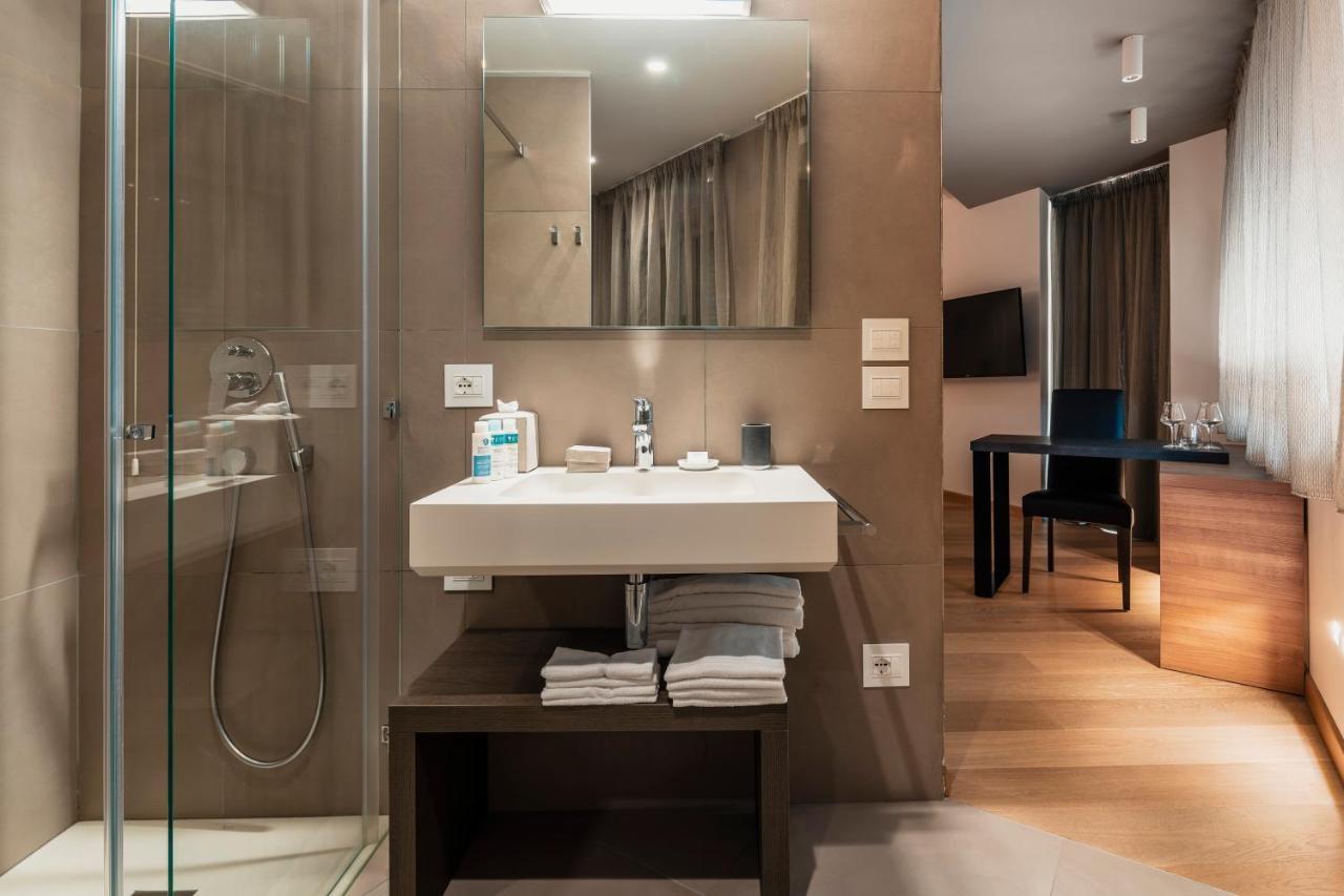 Suites Hotel Astor Belluno Kültér fotó